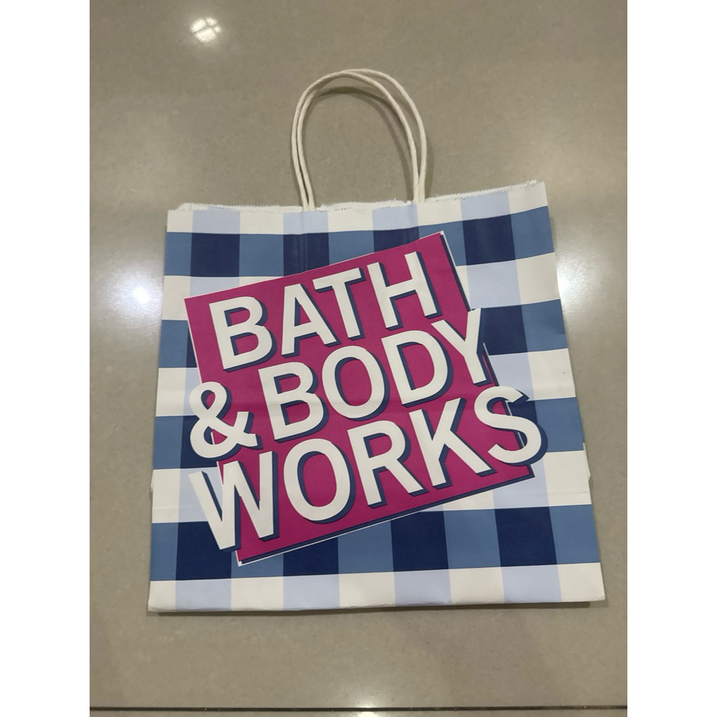 

tas paperbag kantongan bath&body works