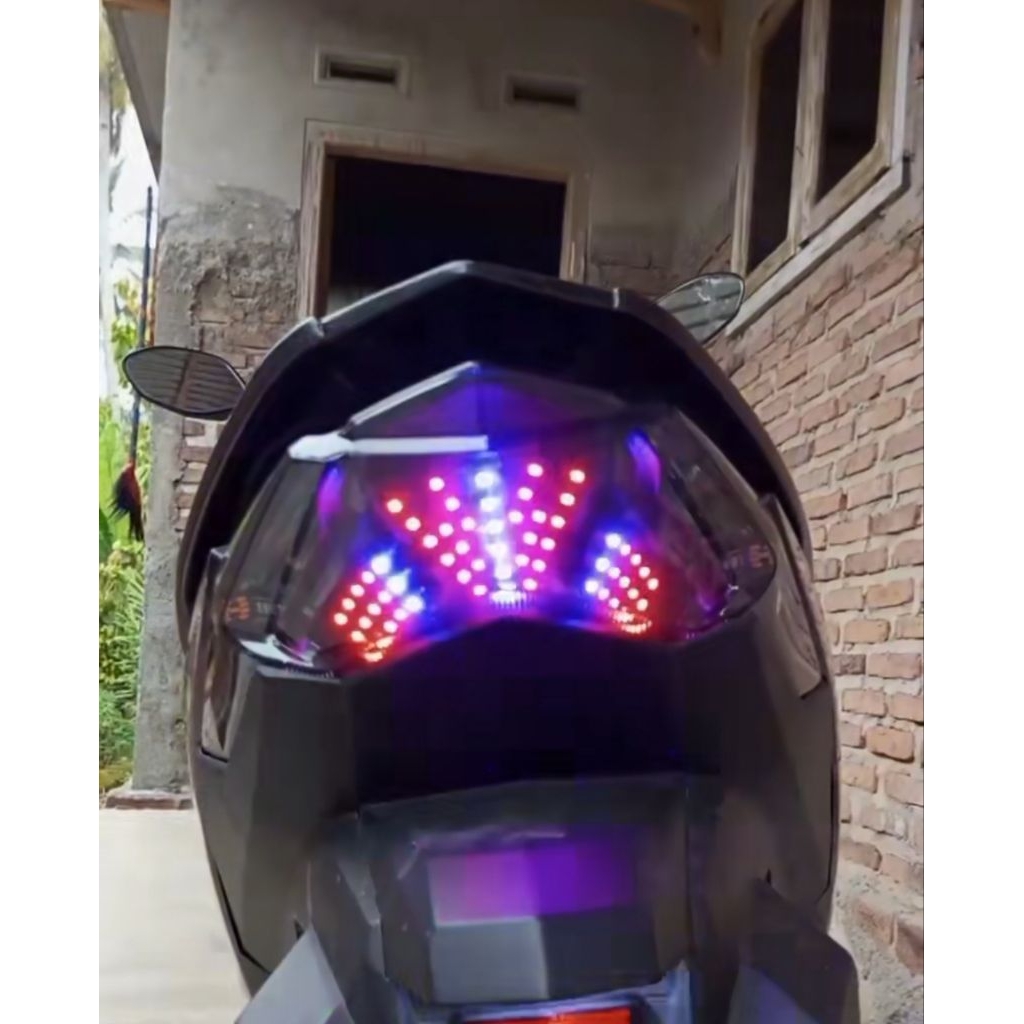 Lampu stoplamp runing Vario LED old 125 150 2015 2016 2017