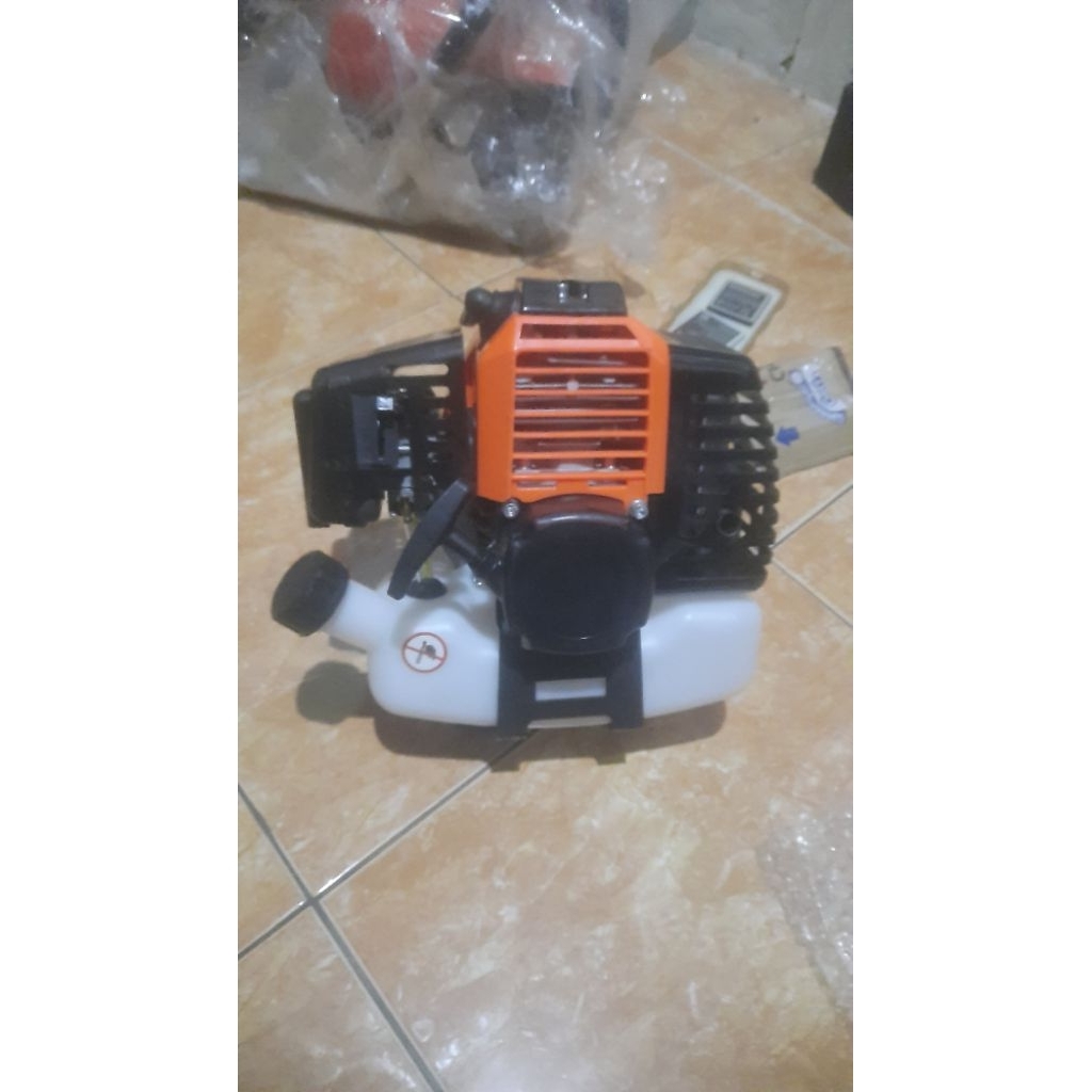 MESIN 52CC 2T BOR TANAH ATAU TEMPEL PERAHU SAMA  COCOK UNTU SCUTER OTOPED