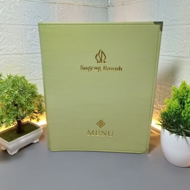 

Cover Buku Menu Costum di Embos