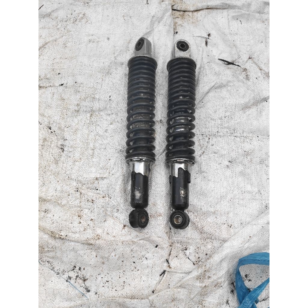 sok shock belakang astrea 800 asdap