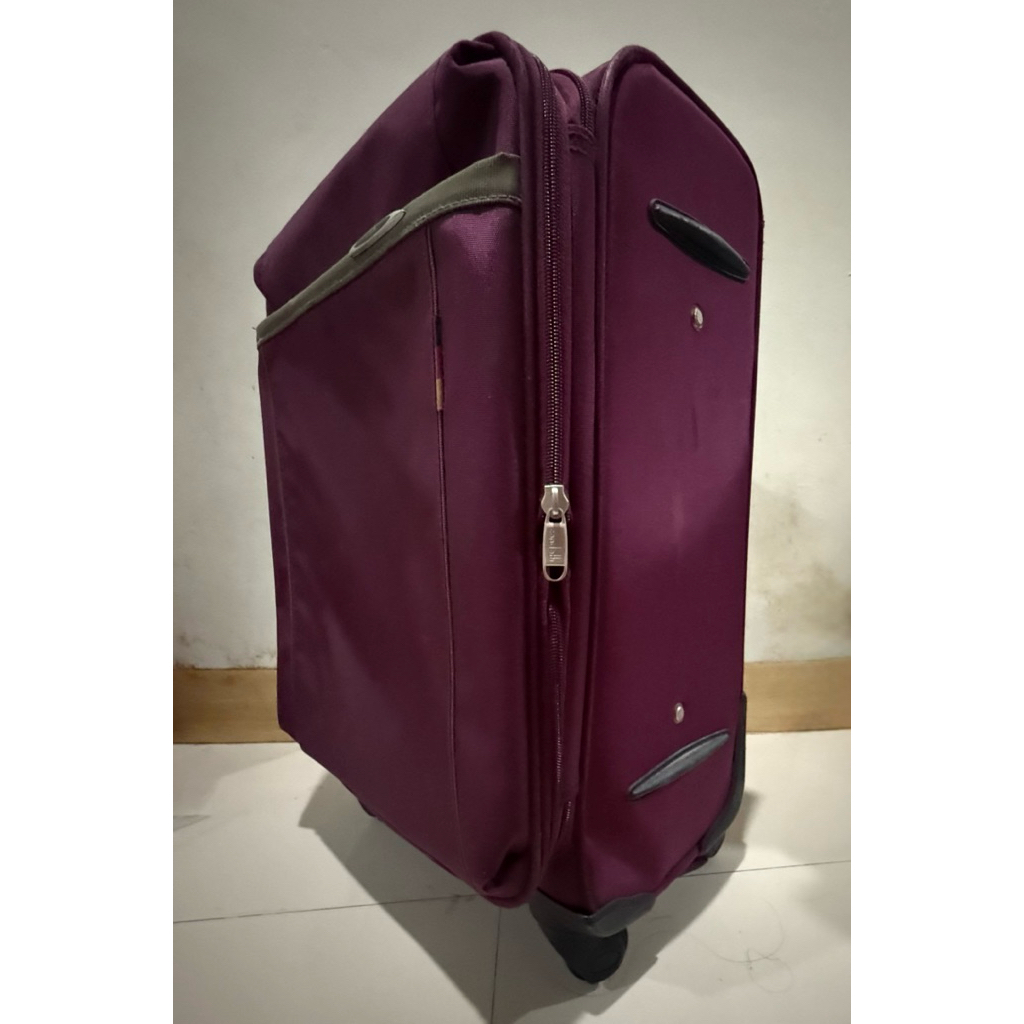 Preloved Koper Cabin Condotti 4 roda softcase kain expandable warna Plum awet tahan banting
