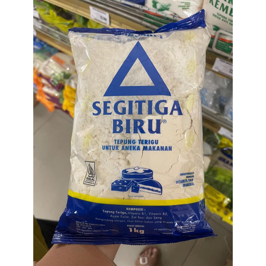 

Tepung Terigu Segitiga Biru 500gr & 1kg