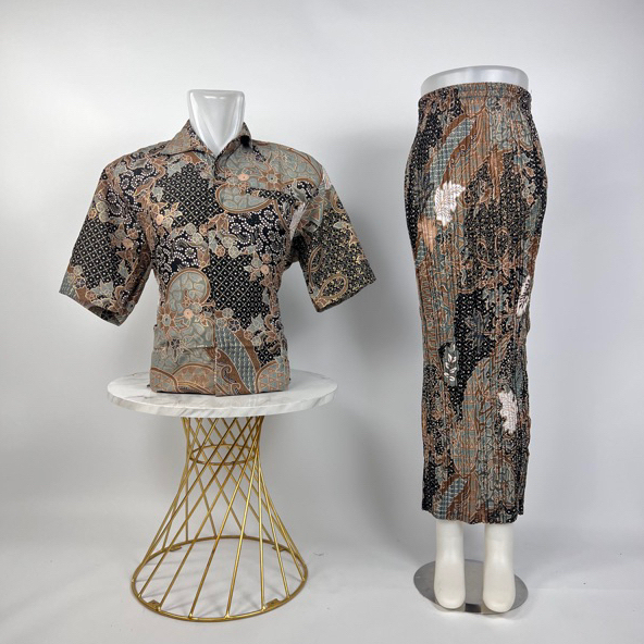 Setelan Batik Couple Set Rok Kemeja Pria Lengan Pendek Kuaci Lavender Dan Lainnya