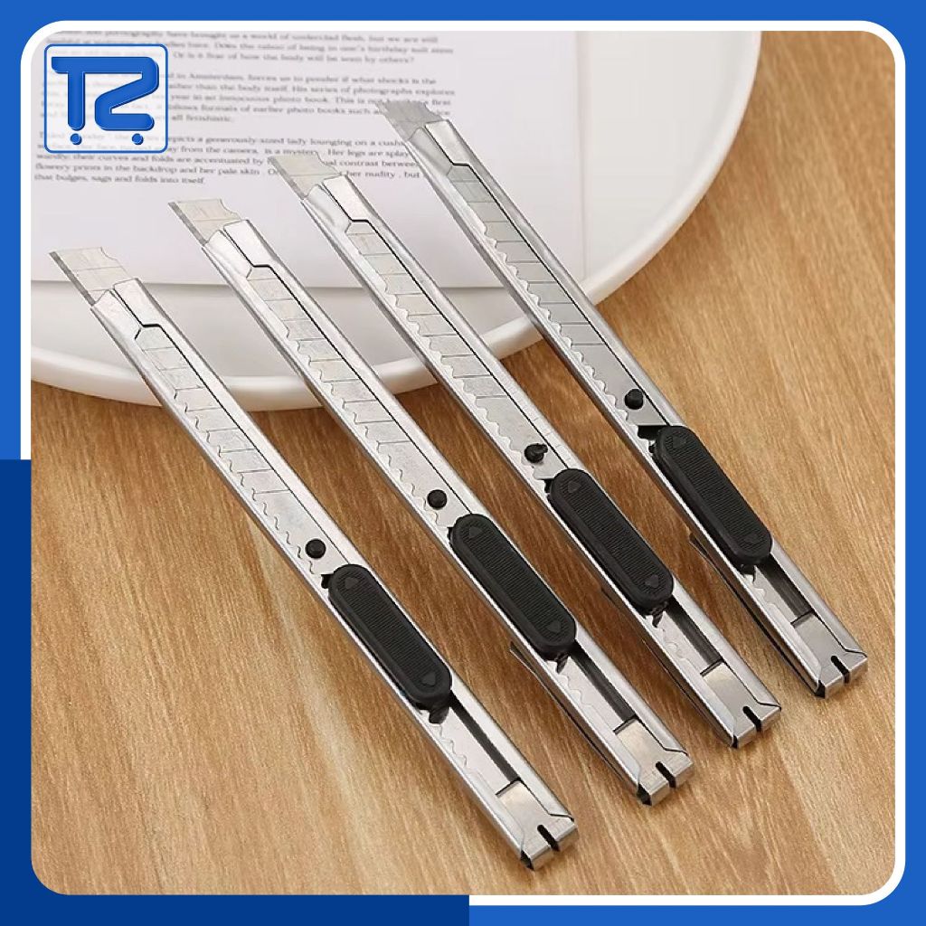 

Pisau Cutter Mini Stainlees 12.5cm Cutter Besi Kecil Pemotong Serbaguna ATK3011