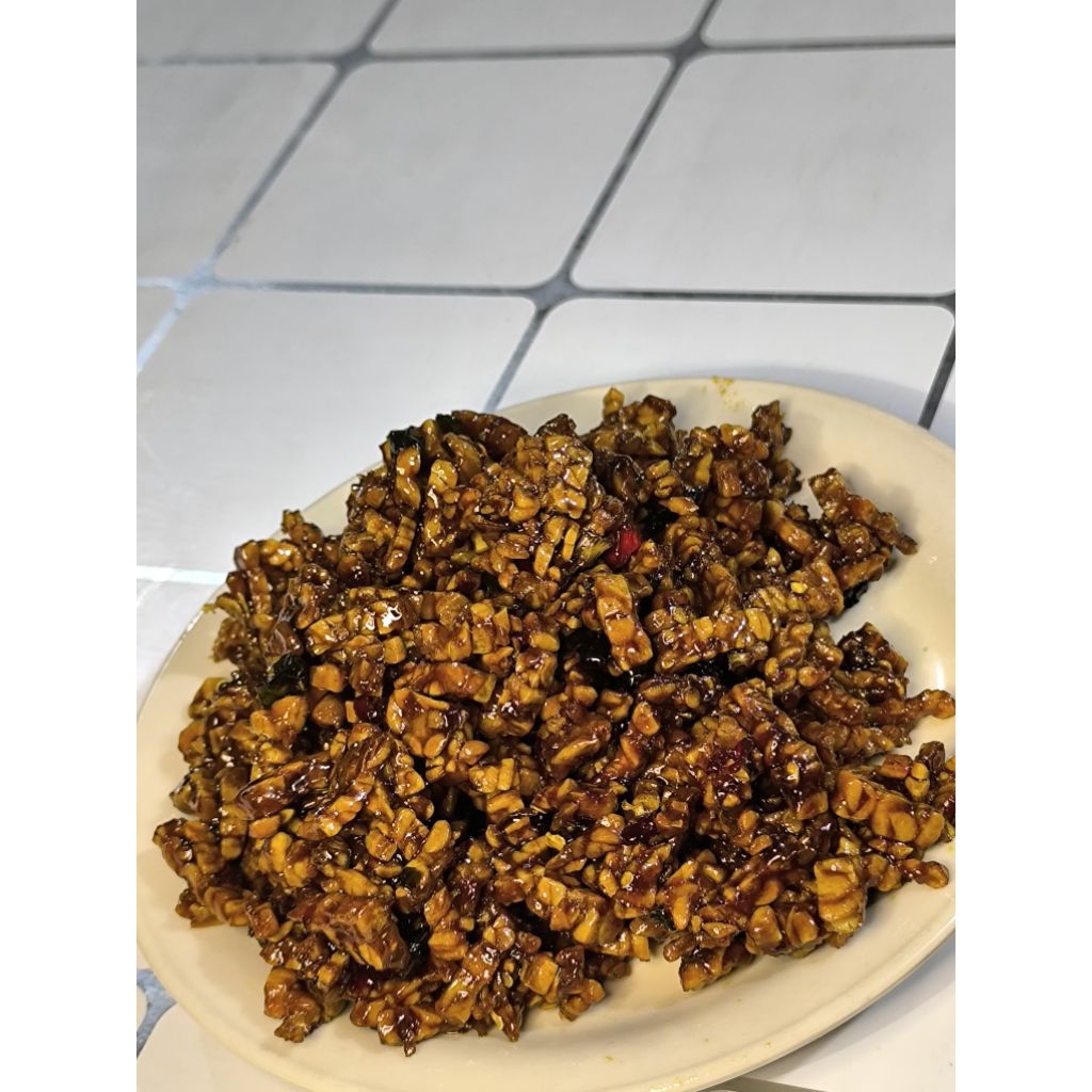 

Paket Hemat 2 – Teri kacang + Tempe Orek – Lauk Kering Radib