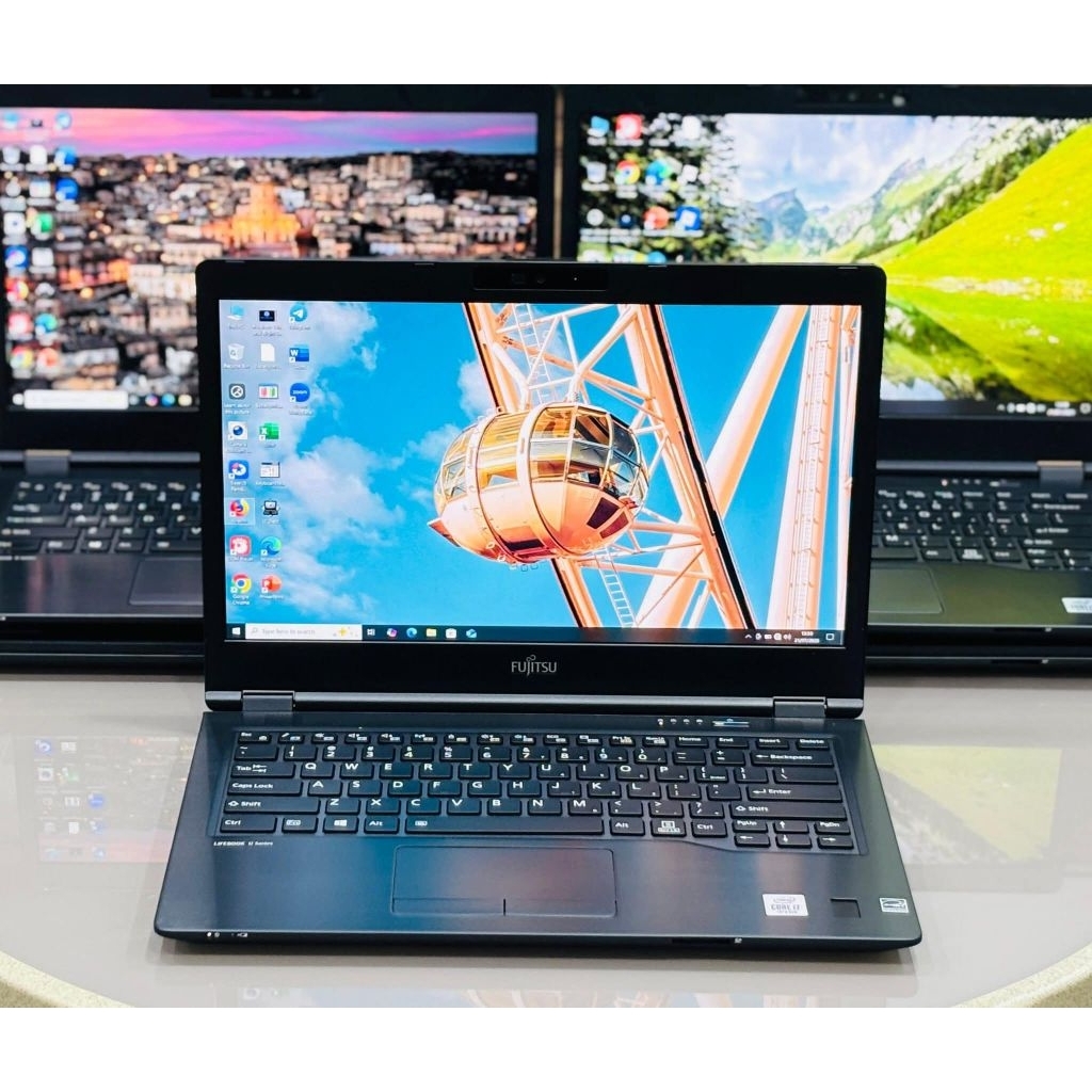 FUJITSU LifeBook U7410 Core i7 Gen 10 Intel UHD Graphics
