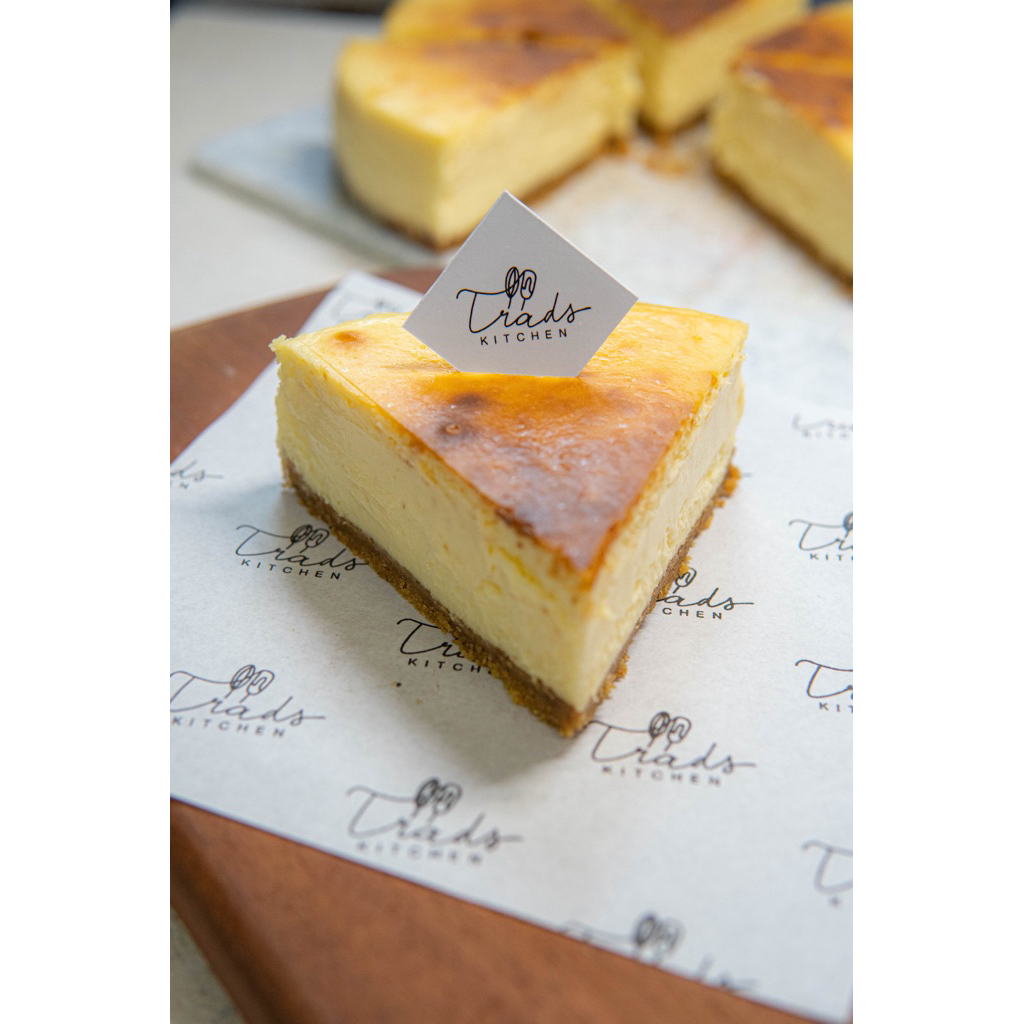 

[SLICED] Classic New York Cheesecake - Trads Kitchen