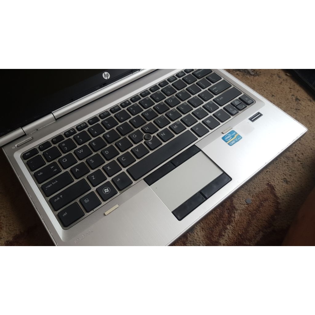 hp elitebook 8460p core i5 normal batre baru