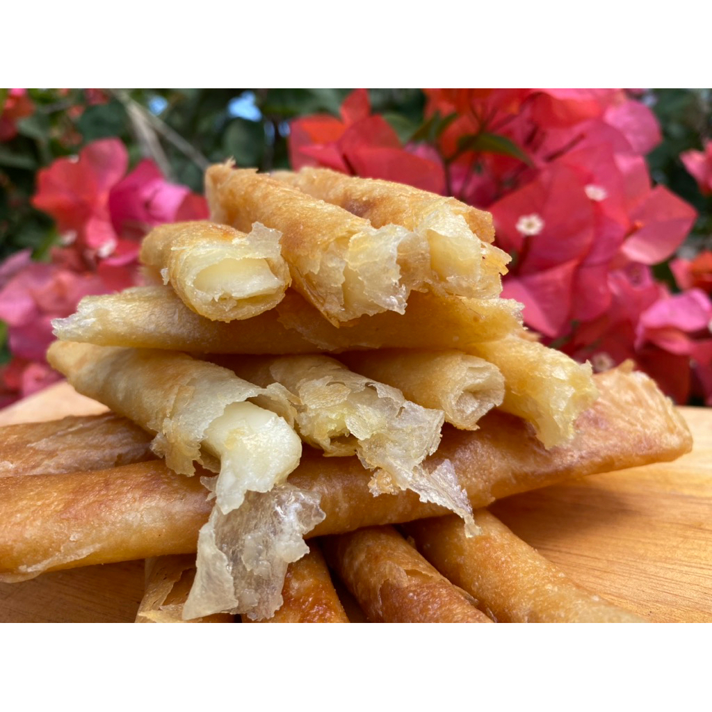 

CAMILAN RINGAN CHESSE ROLL ISI 10PCS PLUS SAUS GLAZE