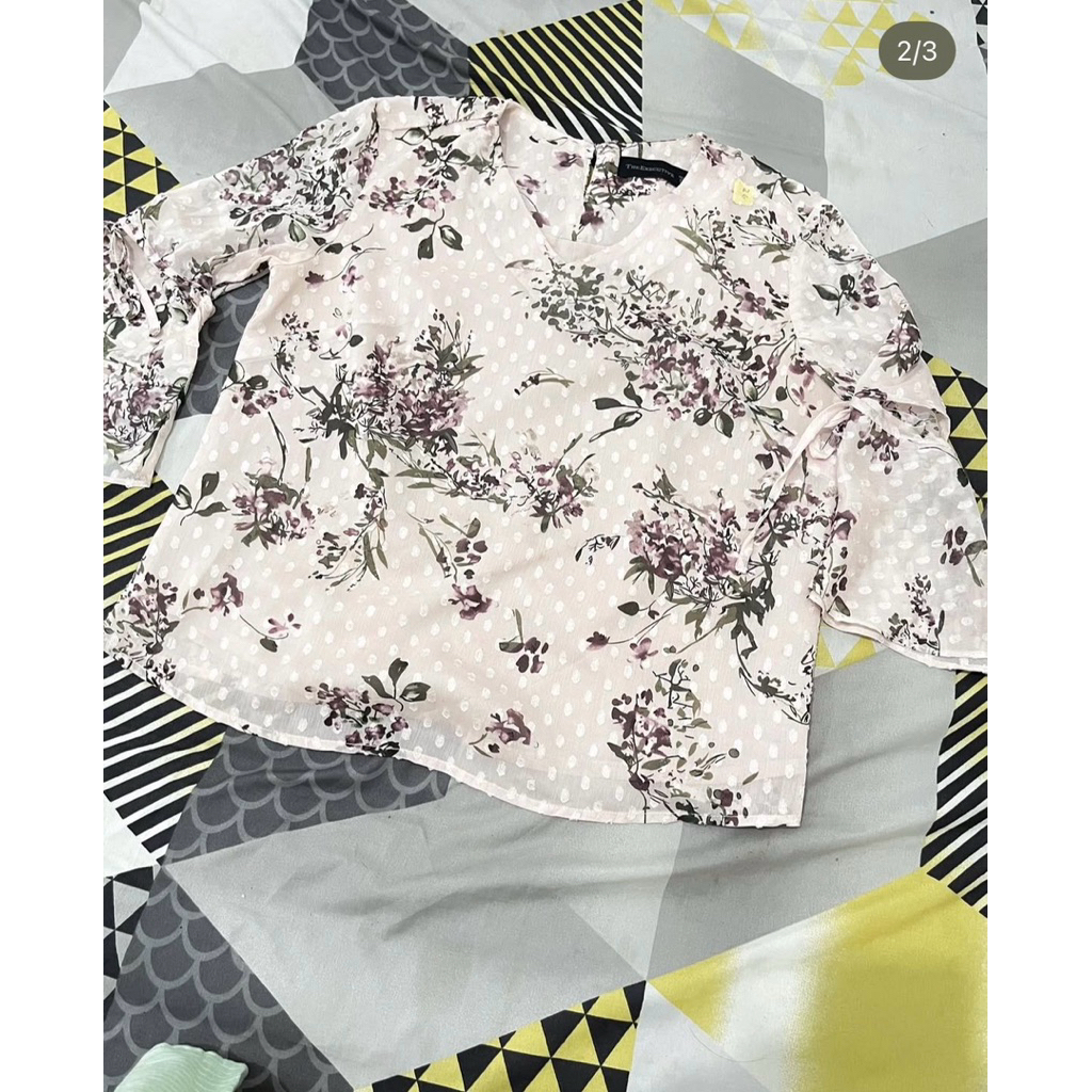 BLOUSE BRAND/BAJU WANITA/BLOUSE WANITA/BLOUSE BUNGA BUNGA/BRAND THE EXECUTIVE