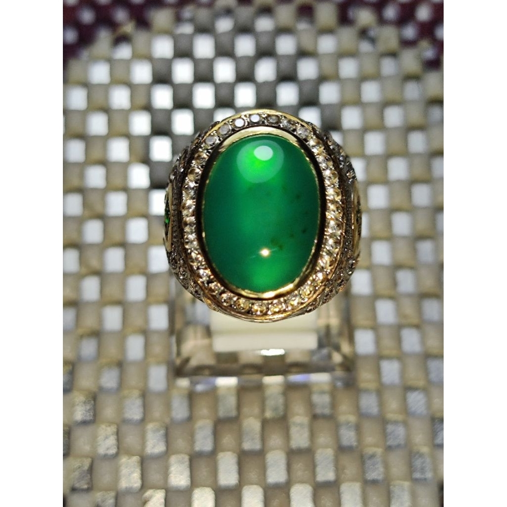BACAN DOKO GULAU VISUAL WARNA IJO BOTOL