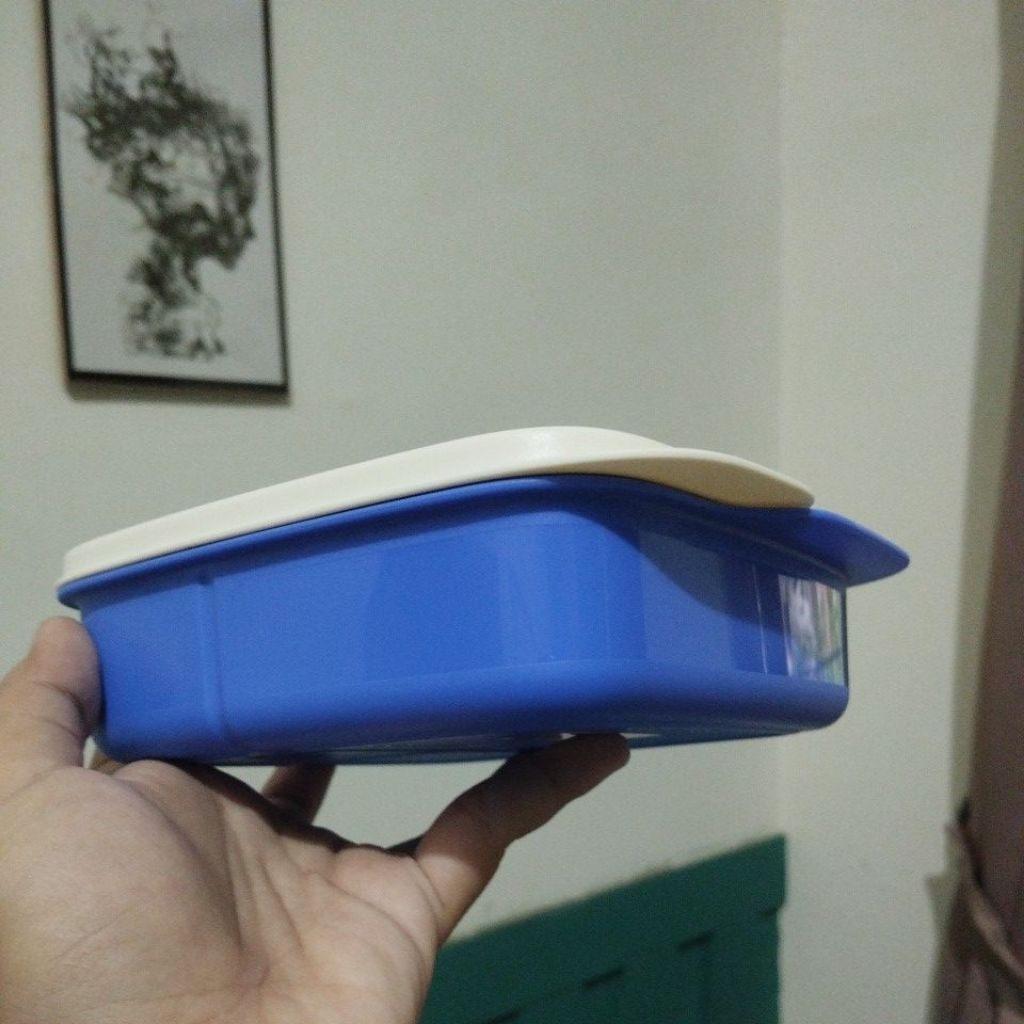 Lolly tup tupperware biru tua tutup putih new