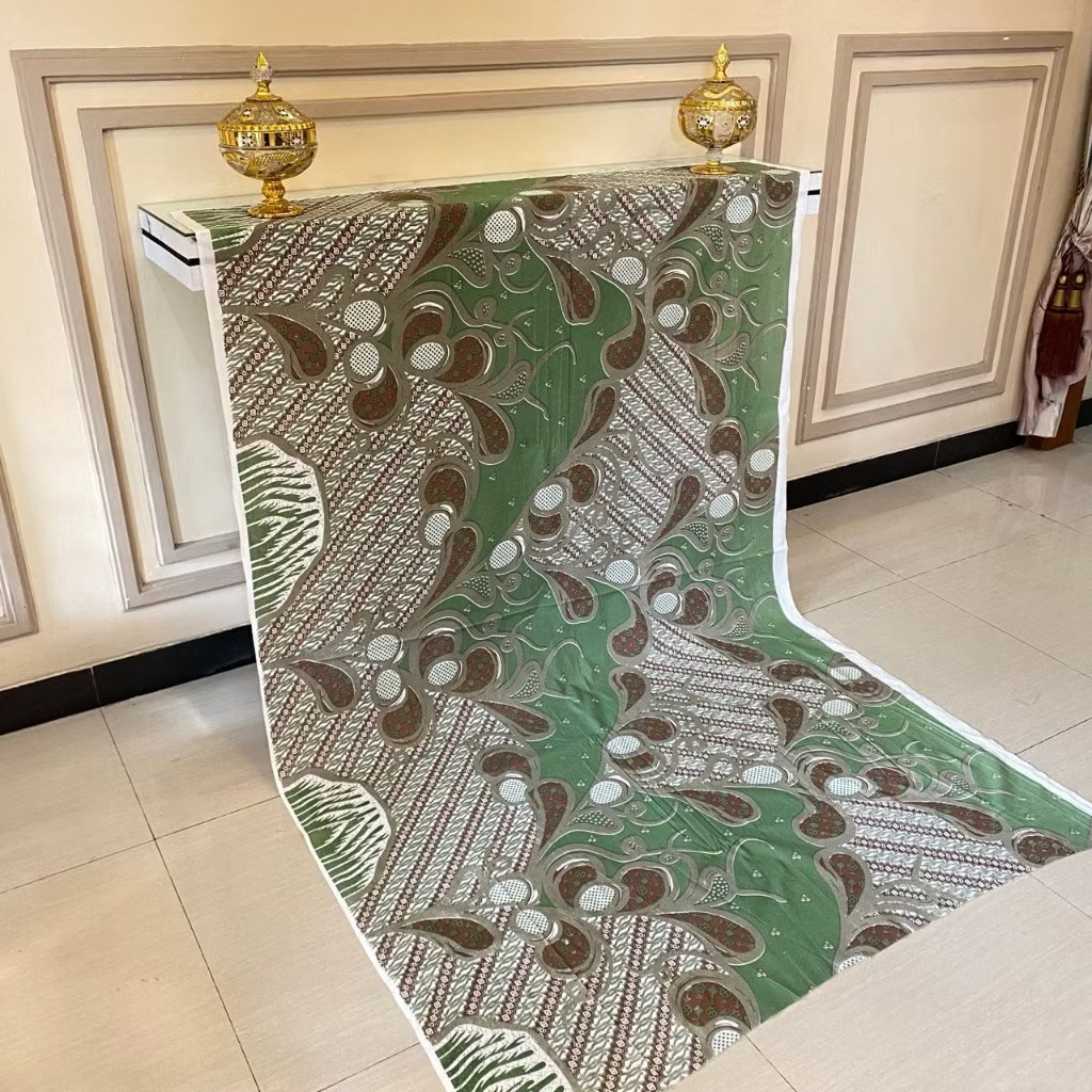 Kain Batik Meteran Katun Sage Hijau Soft Pastel Premium Jarik Panjang Pekalongan Motif Modern