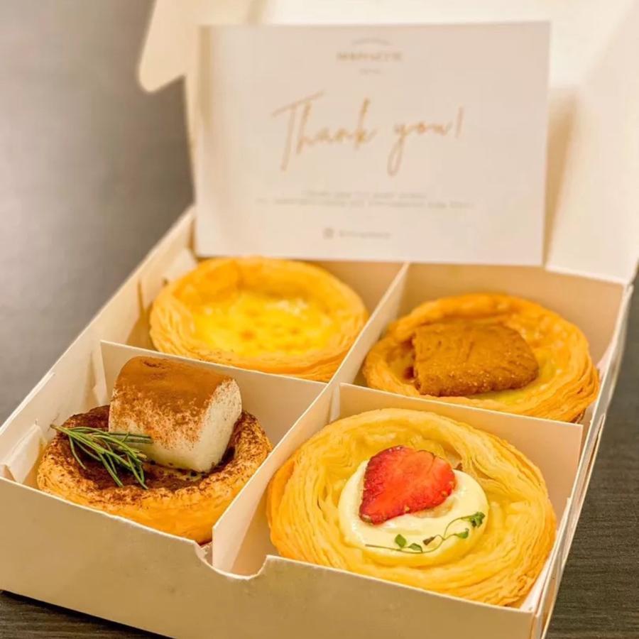 Kotak Kue + Sekat 4 Kotak Kue Donat Egg Tart Pie Mochi Cookies Pastry Box Kue Sekat - 4sekat