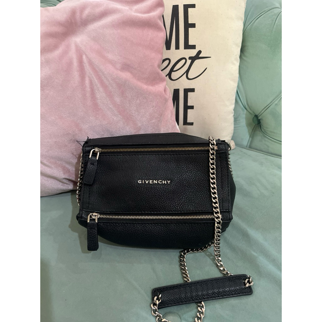preloved givenchy pandora small