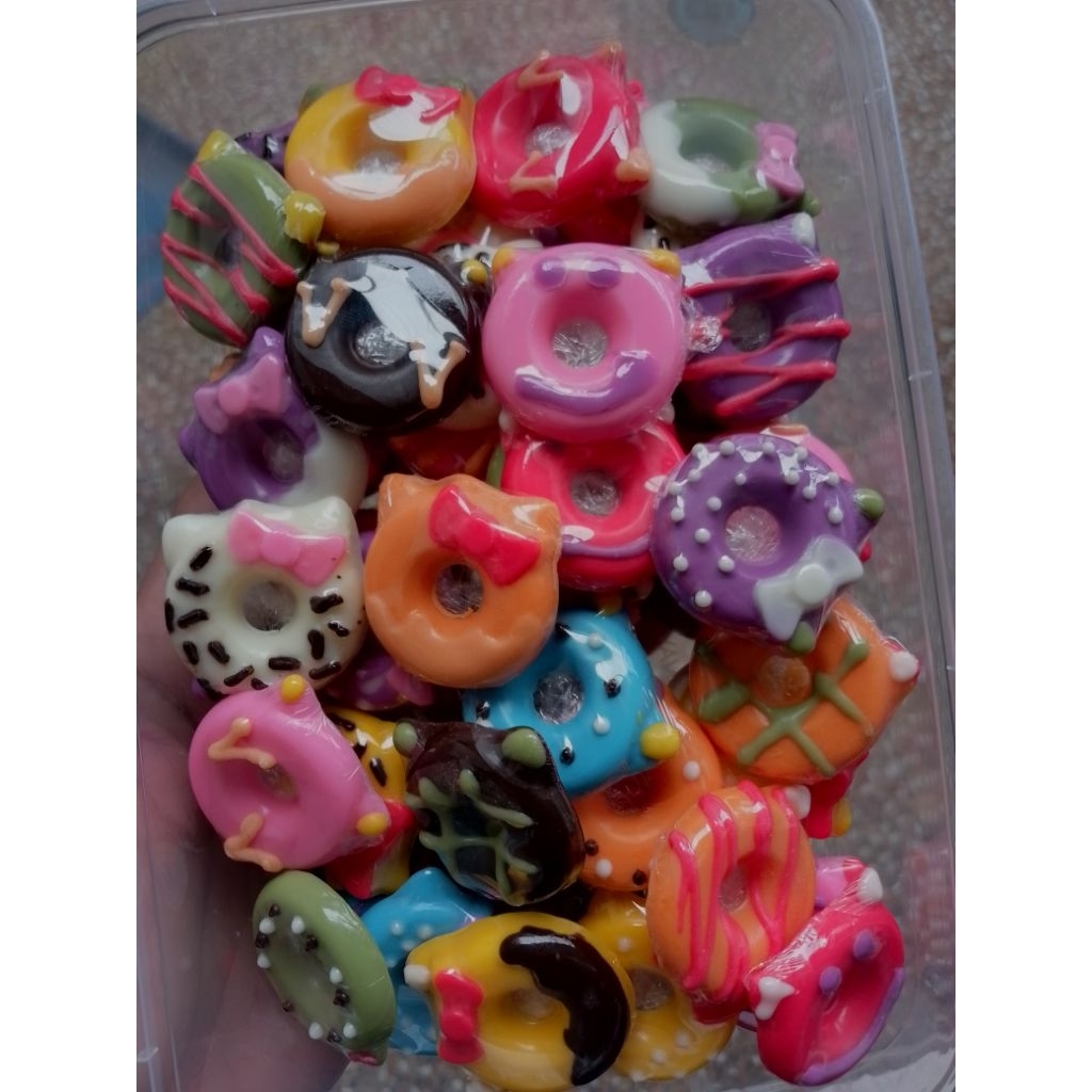 

coklat karakter donat pita 70pc