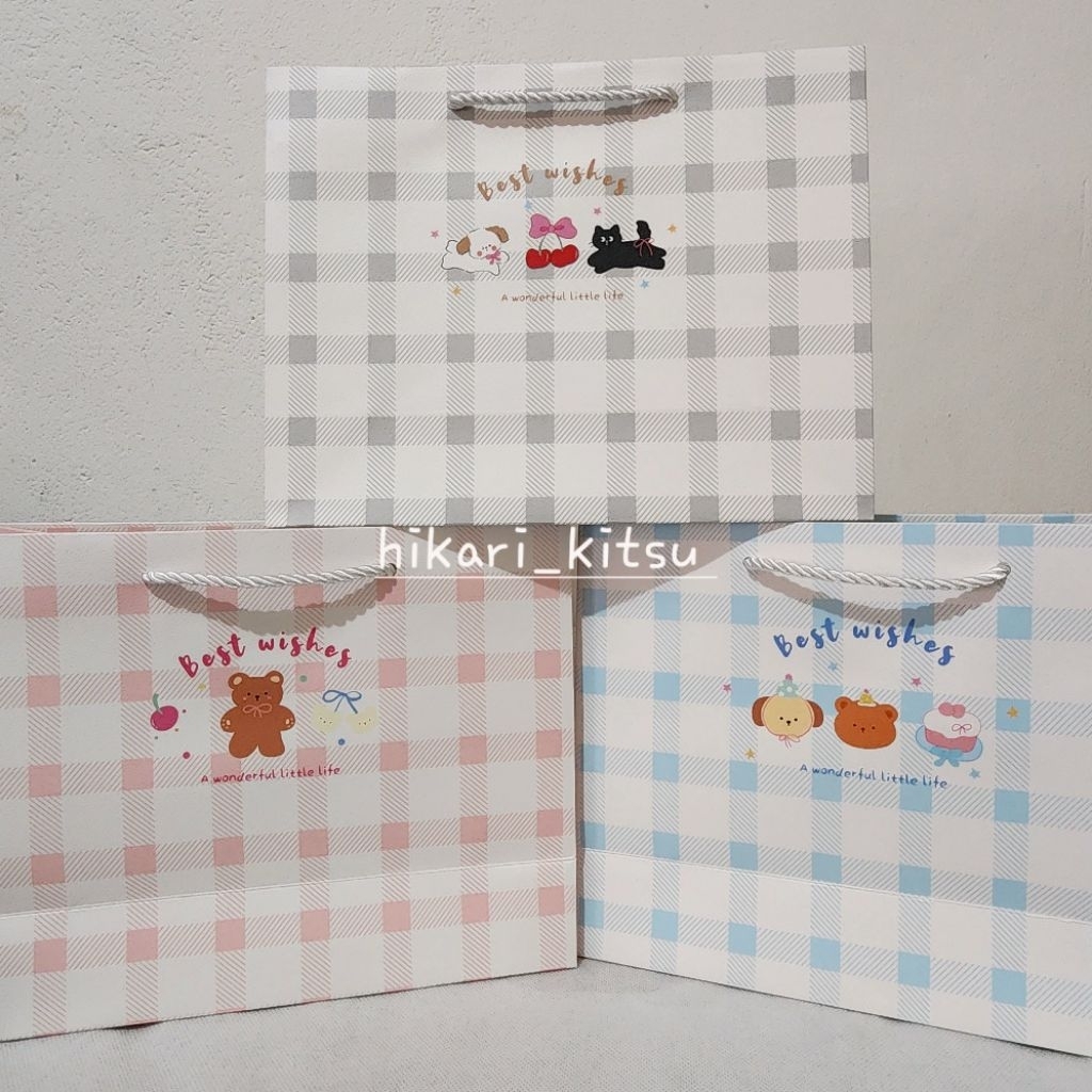 

Paper Bag Cute Animal Characters Best Wishes Mini / Tas Kado Lucu Karakter Hewan Tebal Kecil Hadiah Souvenir