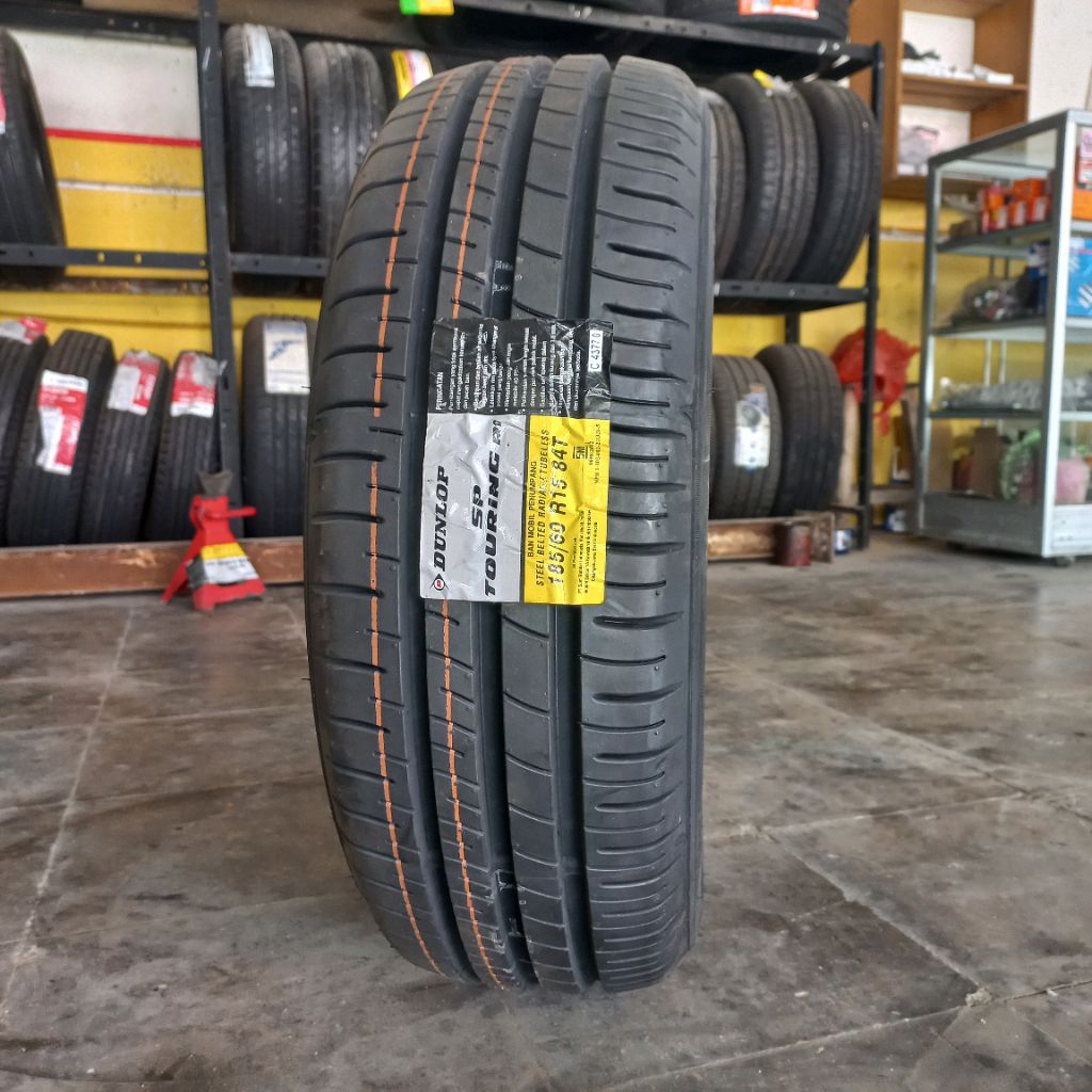 ban mobil dunlop 185/60 R15