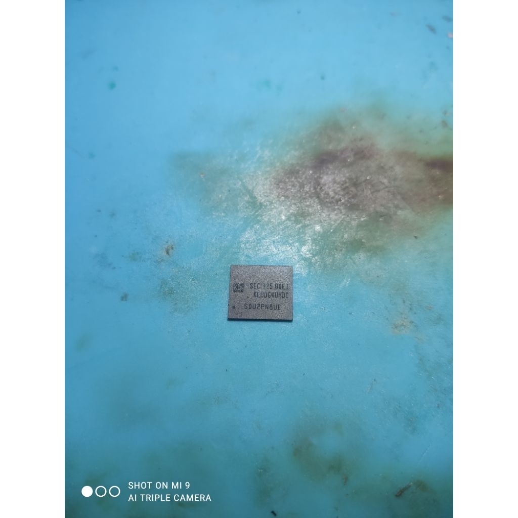 ic ufs KLUDG4UMDC poco x3 pro 128 gb tested