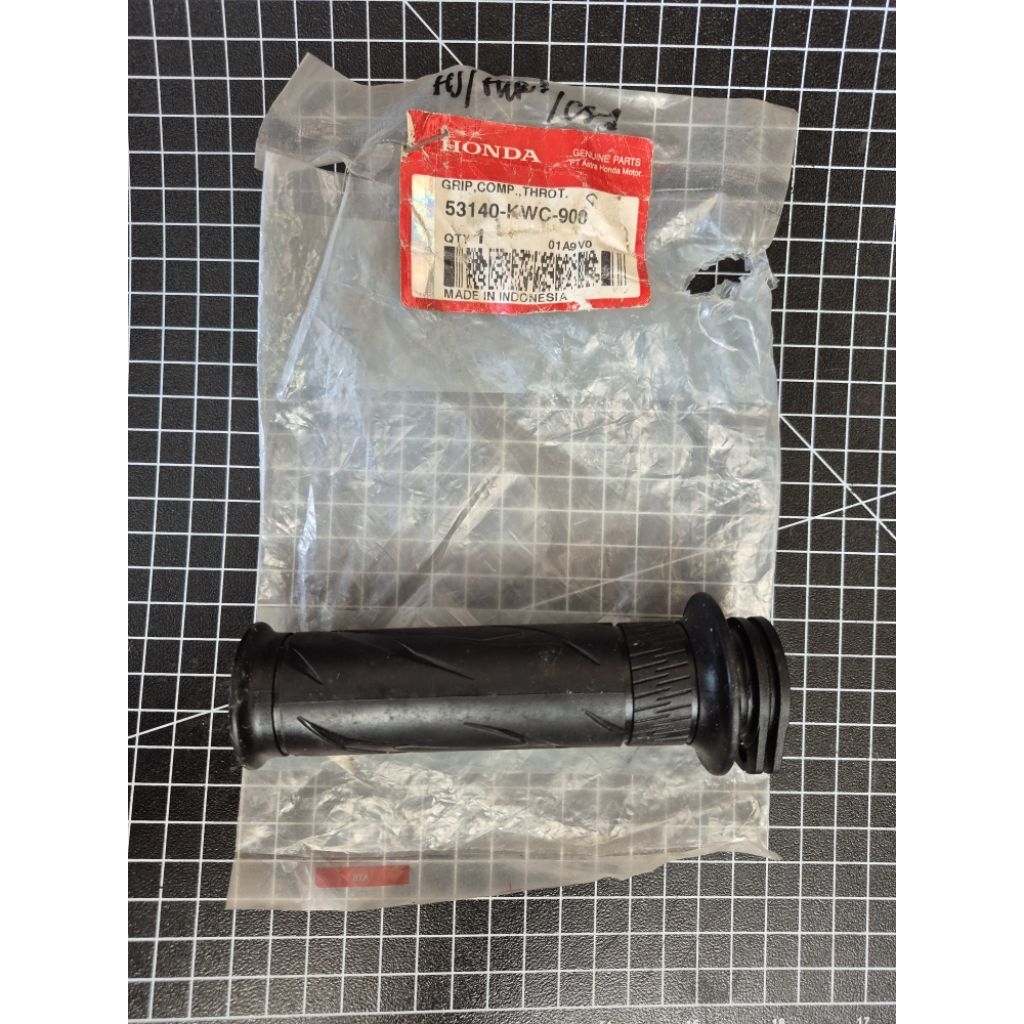 grip handgrip gas kanan assy honda cs1 cs one original ahm honda 53140-kwc-900