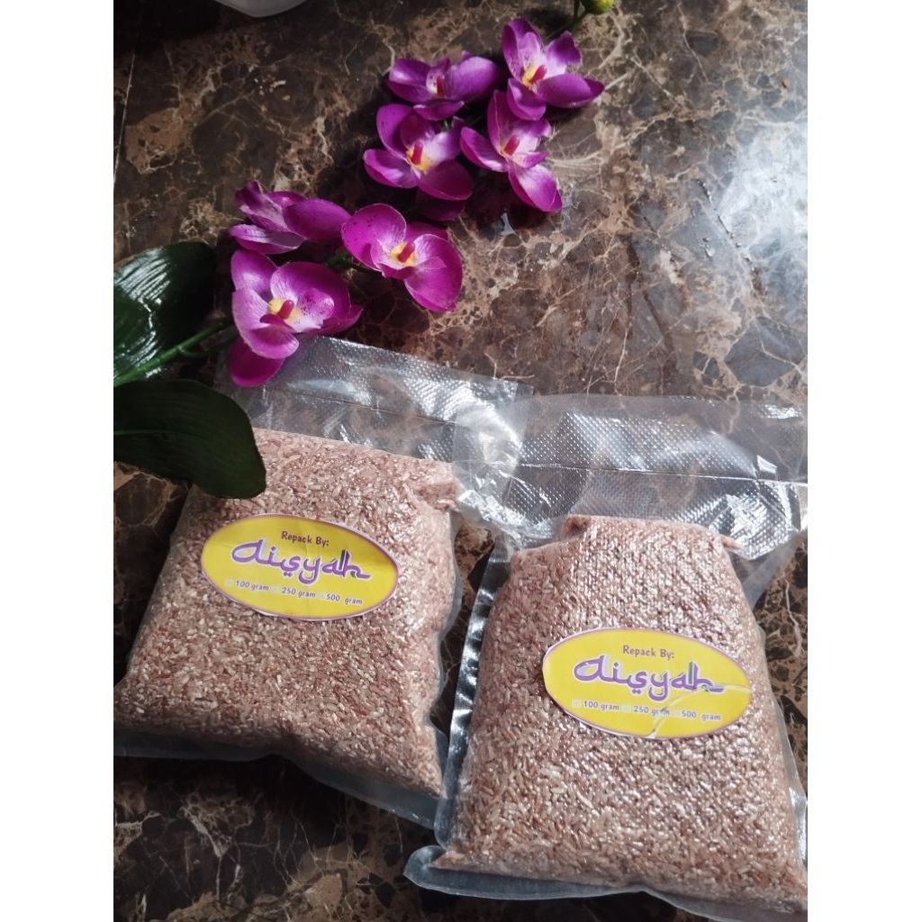 

Beras Merah 500gr, 1 kg