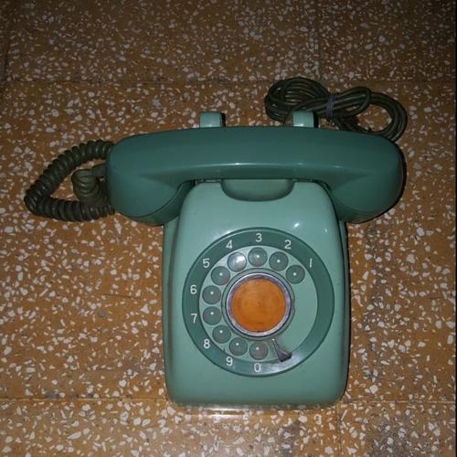 TELEPON TELPON RUMAH PUTAR KUNO JADUL ANTIK VINTAGE KLASIK LAWAS RETRO