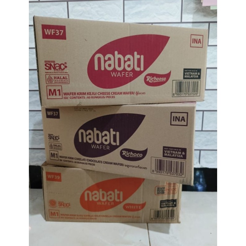 

Tren READY 1 DUS WAFER NABATI 37g ECER 2 ISI 6 PCS BISA MIX VARIAN Nabati wafer Jajan hajatan Cemilan Snack Wafer nabati wafer