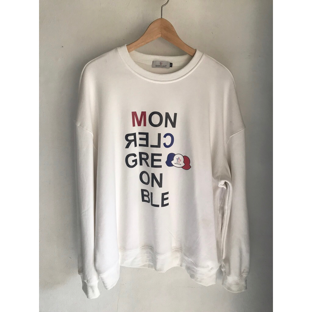 sweater crewneck moncler size XL