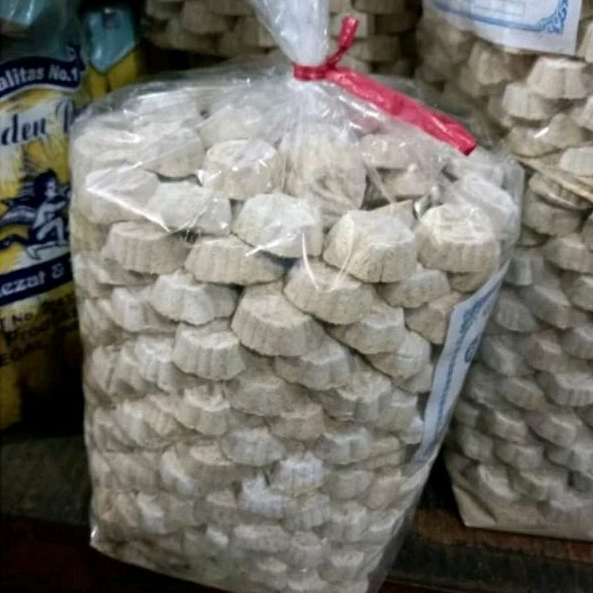 

Kue Satu Kacang Ijo Berat 1bal / 1kg Harga Termurah