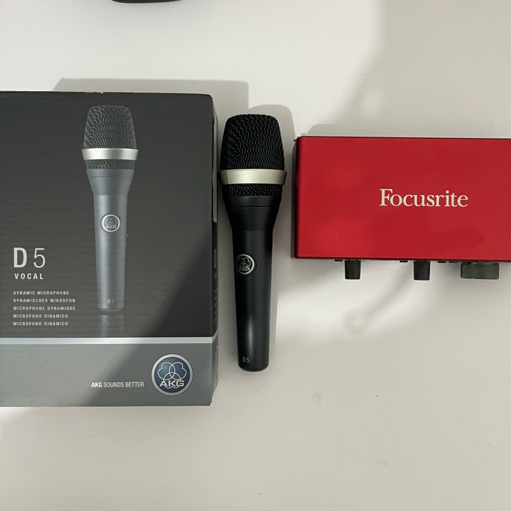 Mic AKG D5 original + Soundcard Focusrite 2i2 gen 3 second bekas