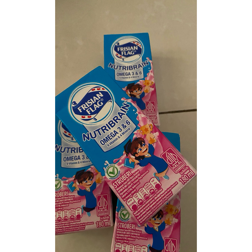 

Susu frisian flag rasa strawberry & coklat