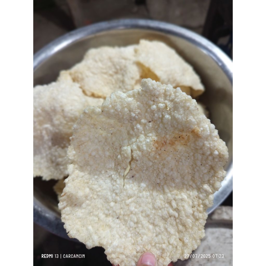 

Krupuk beras/krupuk gendar mentah