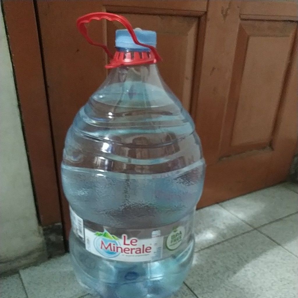

Galon Le Minerale 15L plus air khusus Instan