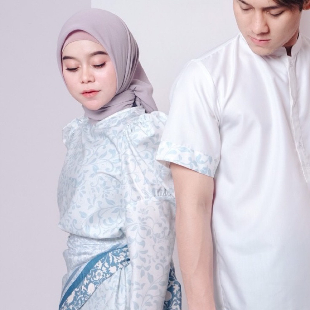 Preloved Blouse Sideline Label branded