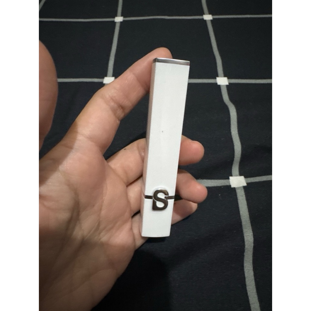 buttonscarves addiction