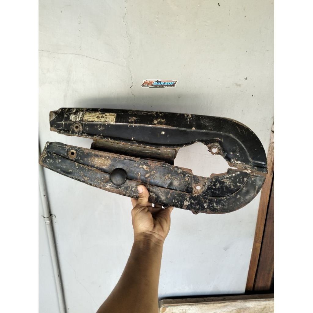 Katengkas tutup rantai gl100 gl125 cb100 k5 original