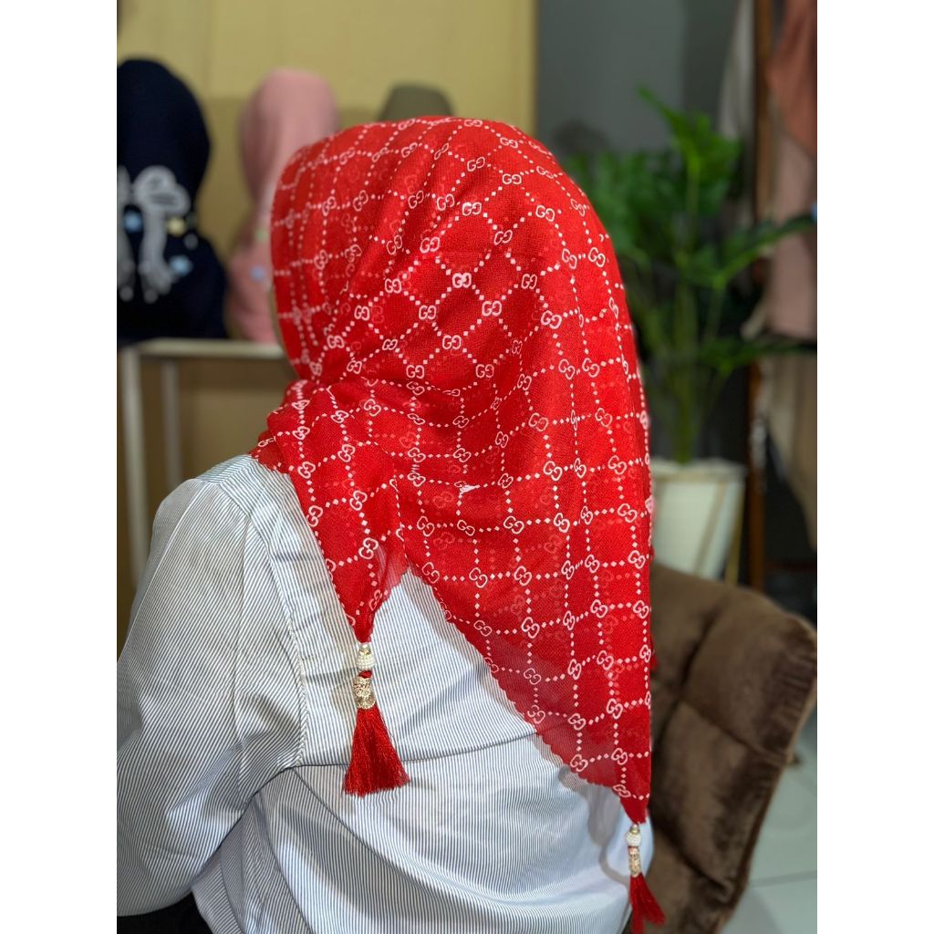 JILBAB SEGIEMPAT MERAH KERUDUNG SEGI4 TASEL JILBAB MOTIF TERBARU