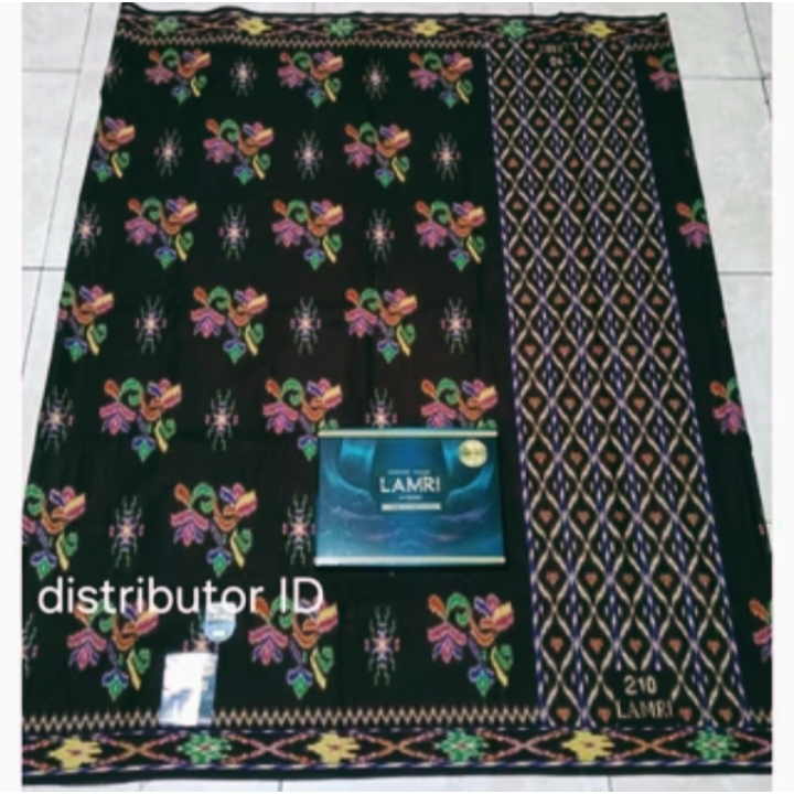 SARUNG LAMRI MOTIF LAMIRI KDT A1