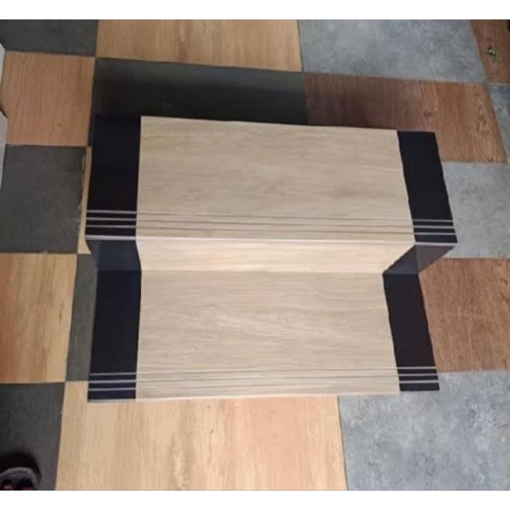 granit tangga kombinasi custom