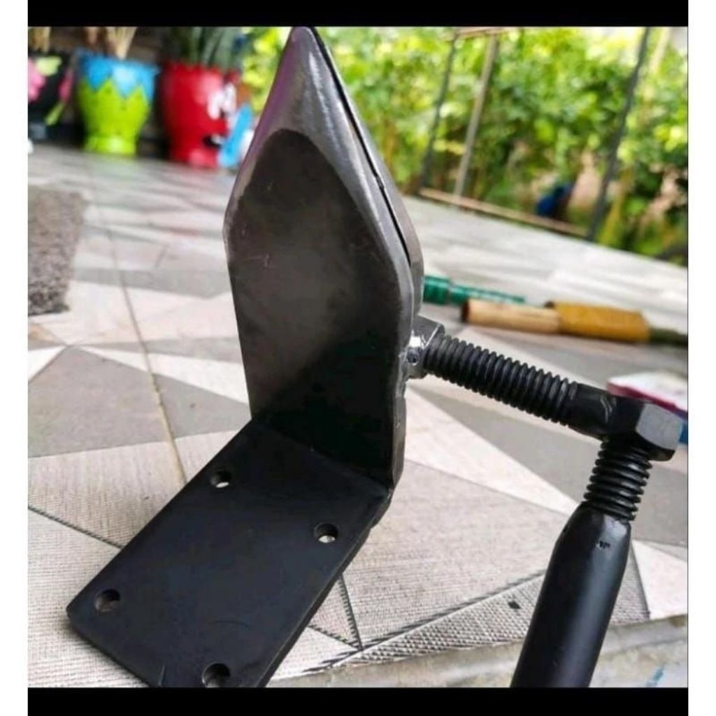 alat kupas serabut kelapa tua/coconut peeler/kupas kulit kelapa tua