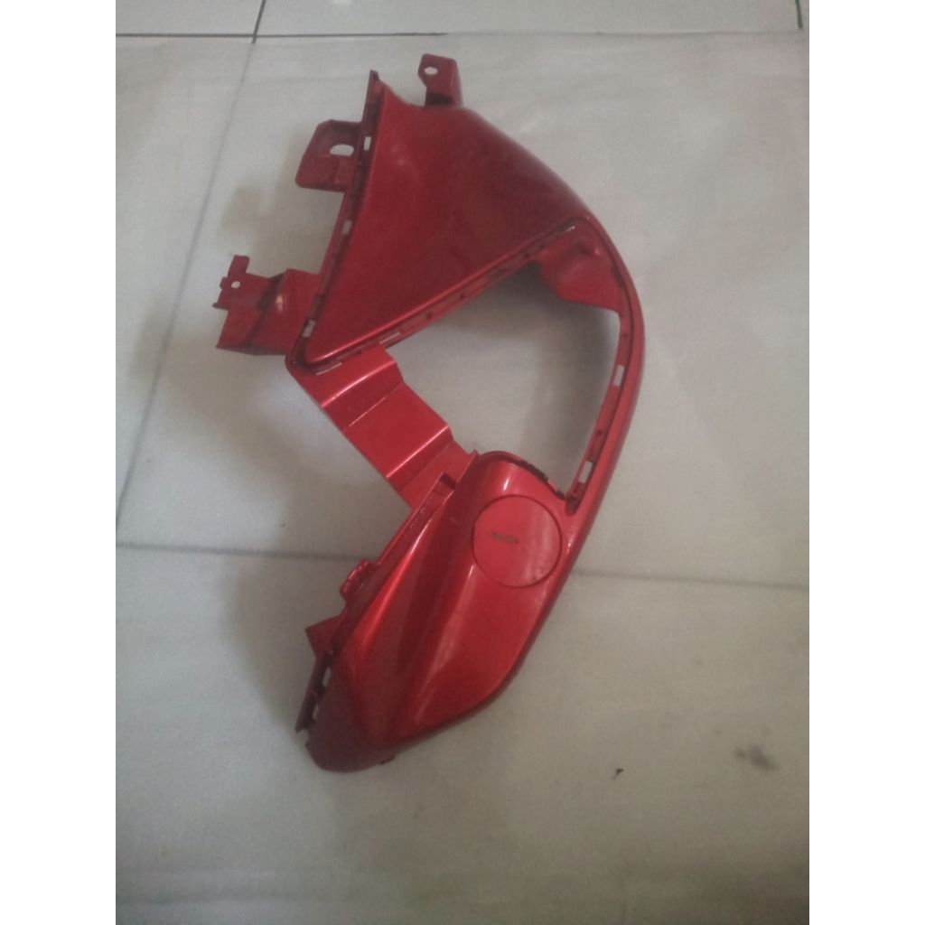 cover sayap tengki samping fairing kanan all new Vixion R merah