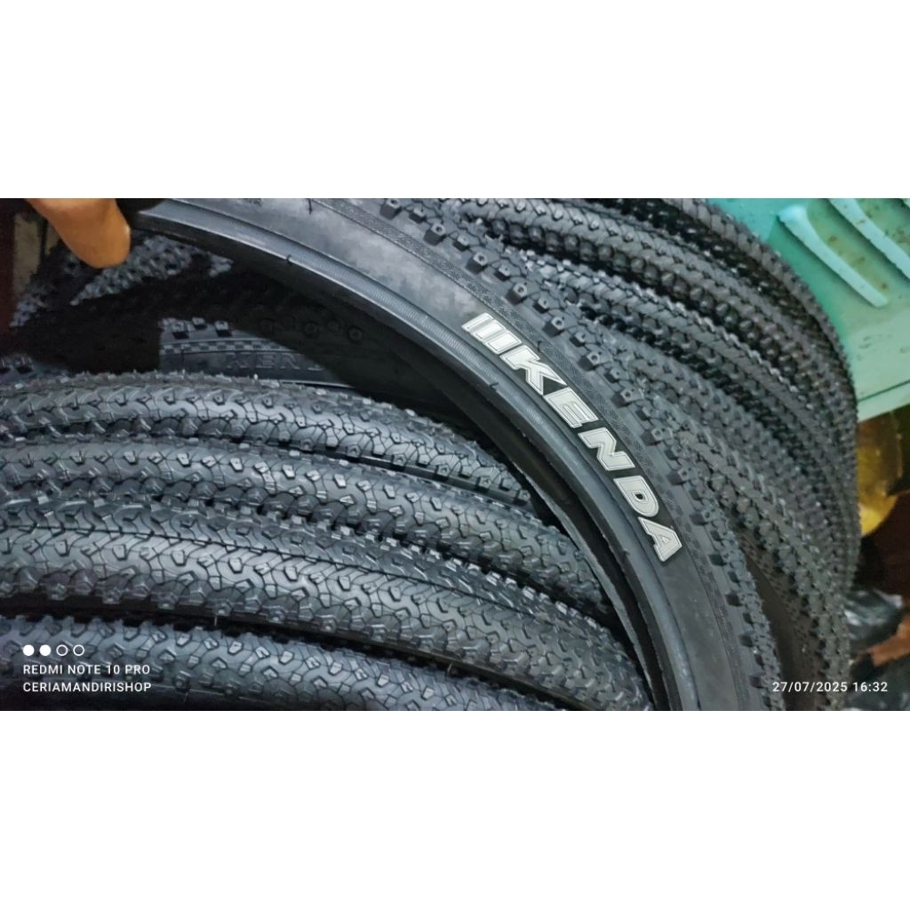 Ban luar Kenda small block 26/195 list Putih