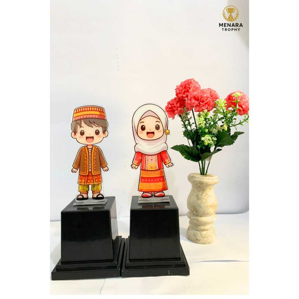 Piala Anak Wisuda Piala Anak Sekolah Piala Agustusan Akrilik Custom