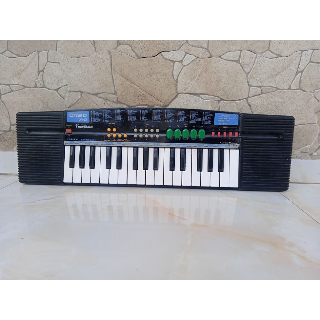 Piano CASIO SA21