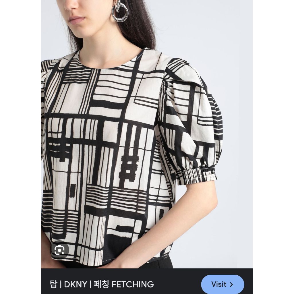 DKNY blouse baju atasan wanita Print Puff Sleeve Top In Pristine/black preloved size M / L