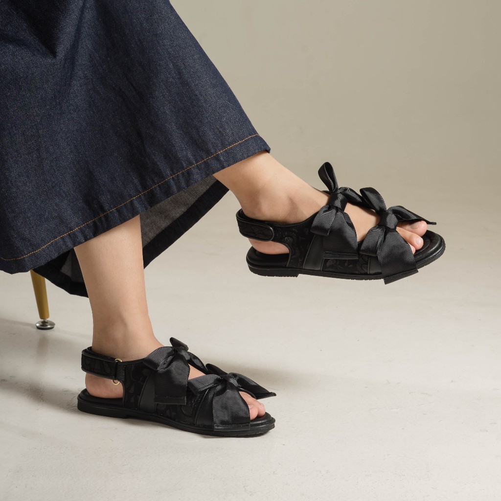 Dianable - Hanna Black Flat Sandal Wanita