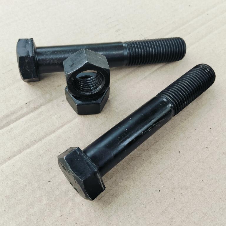 BAUT BAJA HTB 8.8 M24 X 160 / BAUT 36 KUNCI 36 HALF DRAT / BAUD HALF DRAT 36 / BAUT BAJA M24 X 160 H