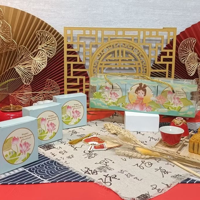 

Hamper Mooncake - Paket JOYFULL 3 - Isi 3 Mooncake Medium @ 125 Gr/ Besar @ 150 Gr/175 Gr