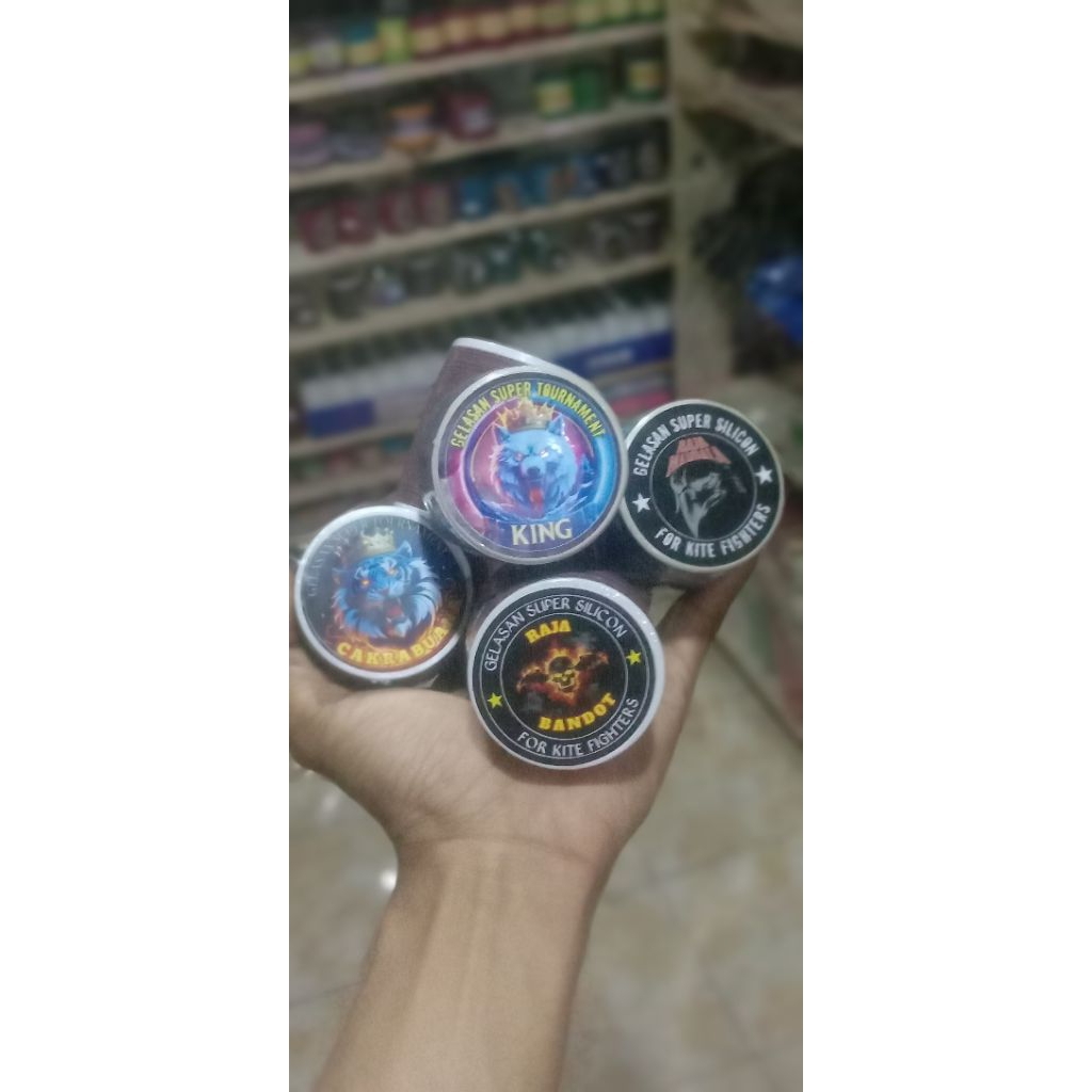 gelasan senar spesial turnamen, gelasan lebih terlihat belingnya.